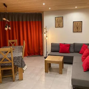  Appartement Myhome - Genepis 36 - Super T4 8 Pax Skis Aux Pieds - Val Claret France