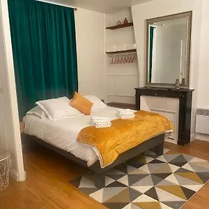 Jolie A Apartamento París
